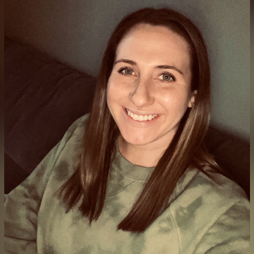 Meet your Posher, Nicole
